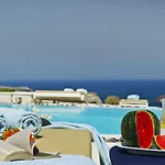Amaze Hotel 5*