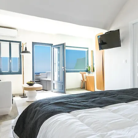 Amaze Hotel