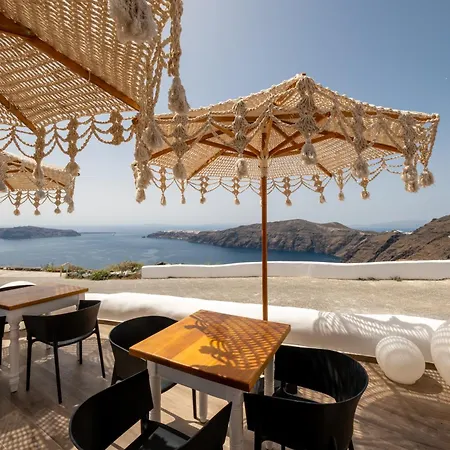 Amaze 5* Imerovigli (Santorini)