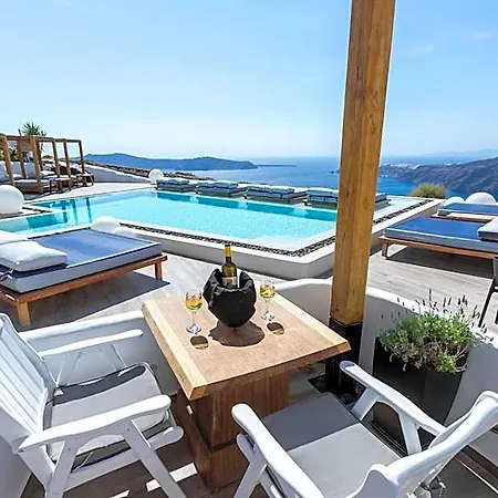 Amaze 5* Imerovigli (Santorini)