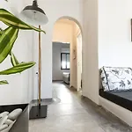 Amaze Hotel Imerovigli (Santorini)