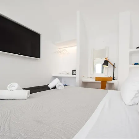 Amaze Hotel