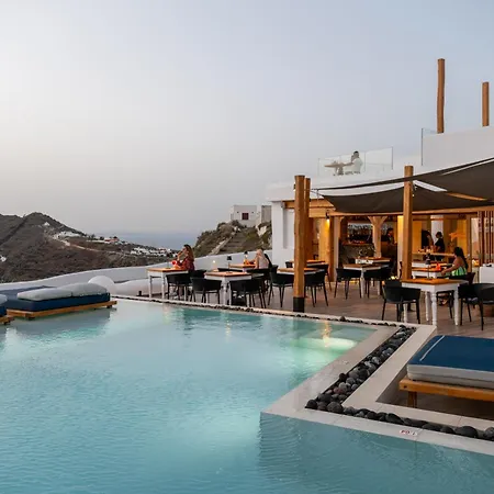 Amaze Imerovigli (Santorini)