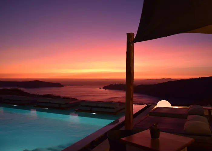 Amaze Imerovigli (Santorini)